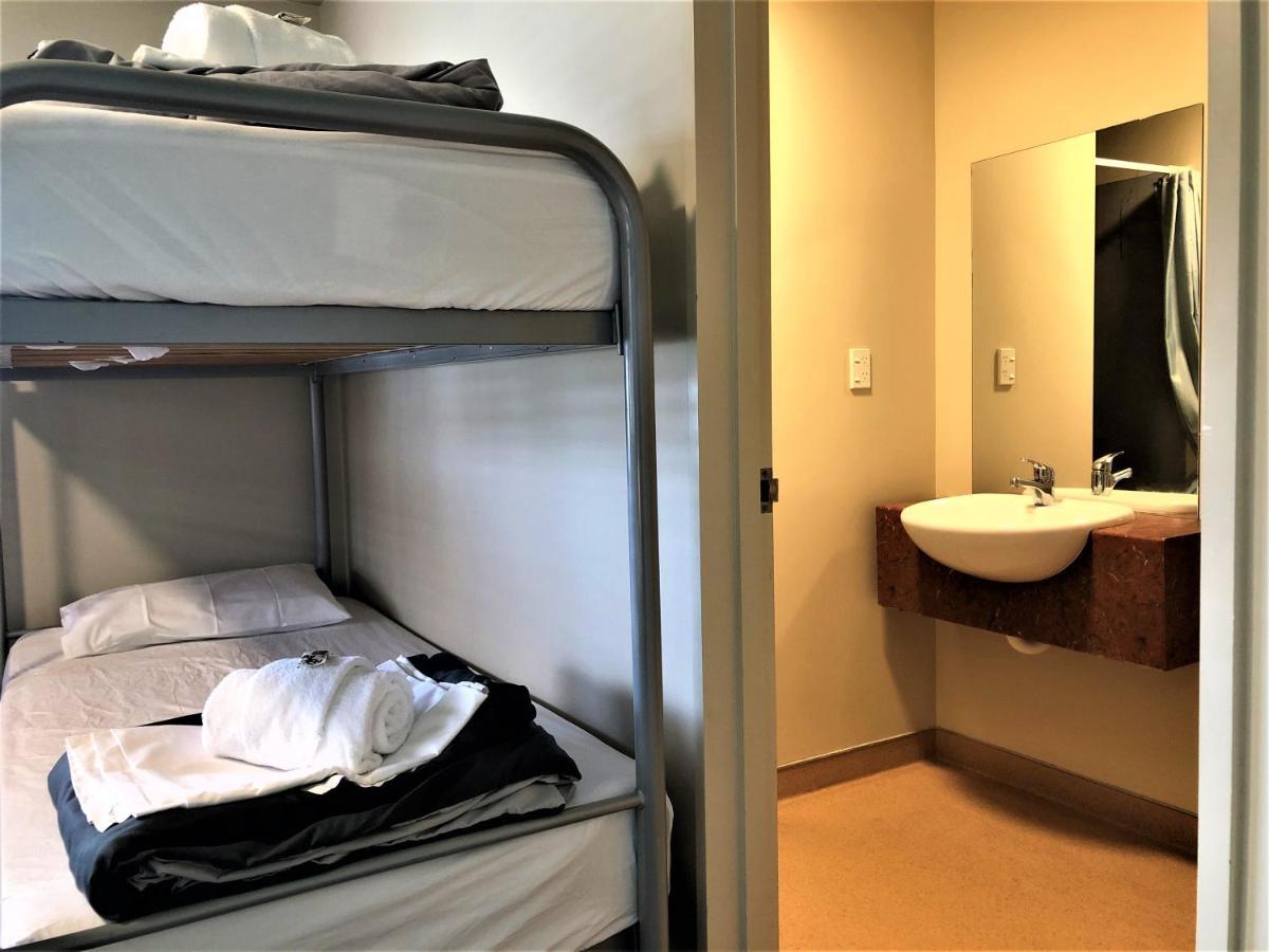 ไคเทอรี ลอดจ์ Hostel Kaiteriteri ภายนอก รูปภาพ